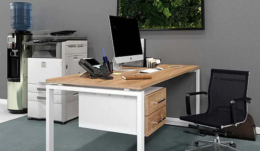 Компьютерные столы с ящиками - использование в офисе